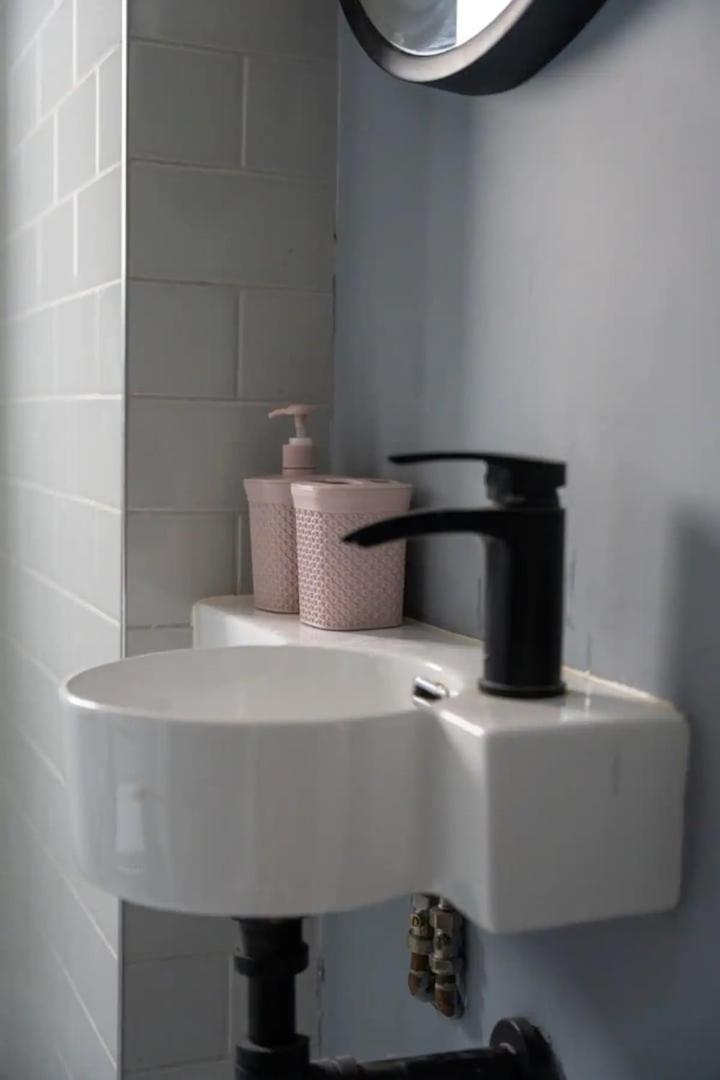 Stylish Cardiff City Apartment Экстерьер фото